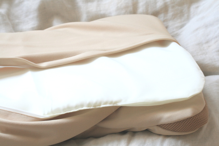 京都西川のJCCオリジナル健康枕「頸椎・首・頭をやさしく支える健康枕」エクストラモデル・ゴールドタイプ